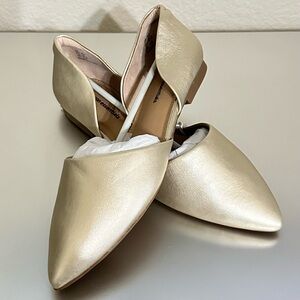 NWT Amazon Essentials Women’s Gold D’Orsay Pointed Toe Ballet Flats Size 6.5